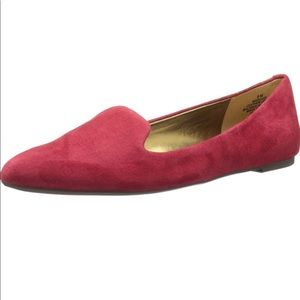Nine West Sossi red flats, size 7